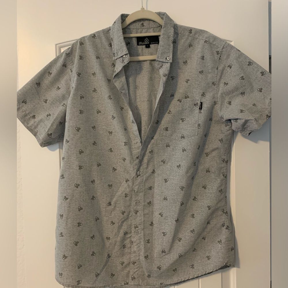 Molokai Surf Co. Button Up Shirt Size Large Skull Print